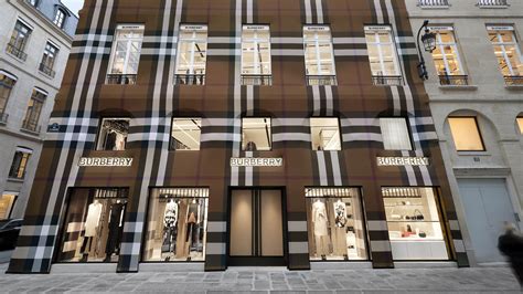 burberry's new flagship store